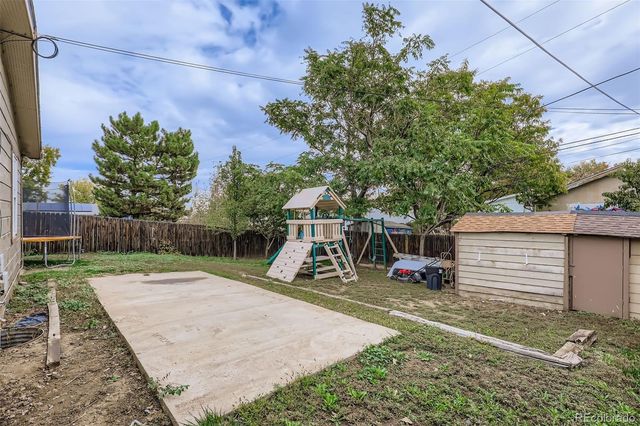 5540 Vallejo Street, Denver, CO 80221