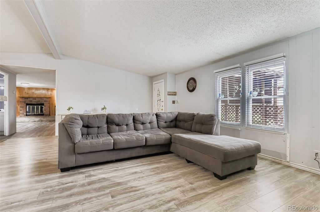 5540 Vallejo Street, Denver, CO 80221