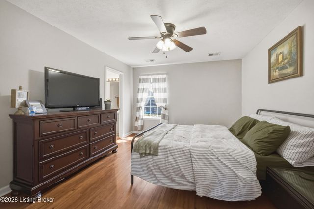 1005 Cedar Ridge Ct, Lawrenceburg, KY 40342