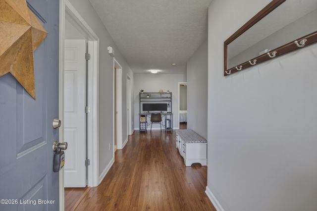 1005 Cedar Ridge Ct, Lawrenceburg, KY 40342
