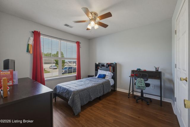1005 Cedar Ridge Ct, Lawrenceburg, KY 40342