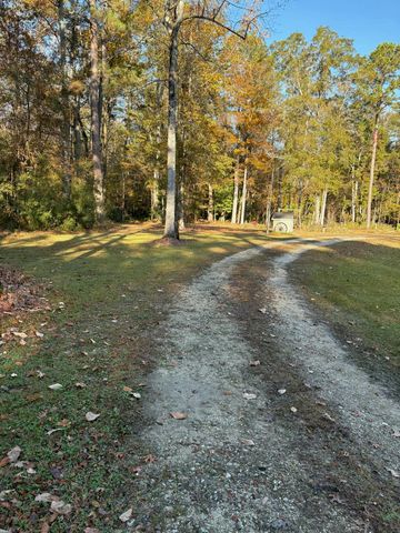 334 Shoptaw Road, Holly Hill, SC 29059