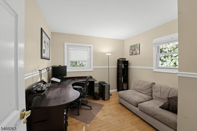 40 Jackson St, Nutley Twp., NJ 07110