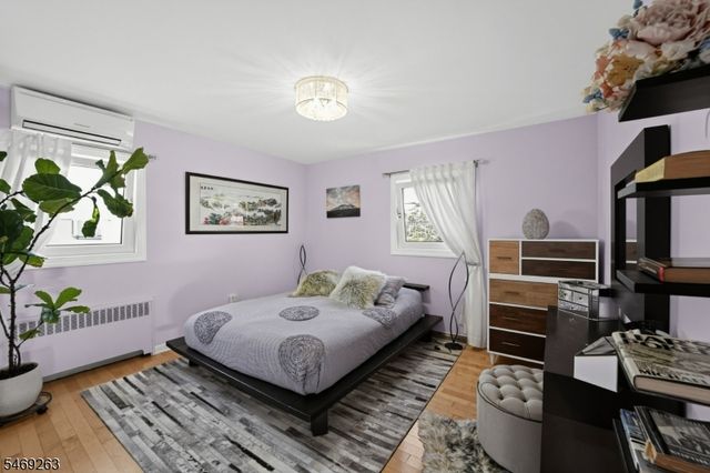 40 Jackson St, Nutley Twp., NJ 07110
