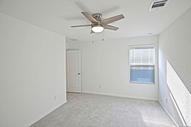 6739 Pumice Place, Elmendorf, TX 78112