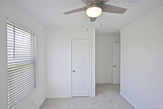 6739 Pumice Place, Elmendorf, TX 78112