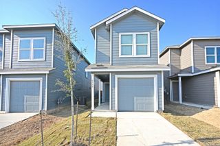 6739 Pumice Place, Elmendorf, TX 78223