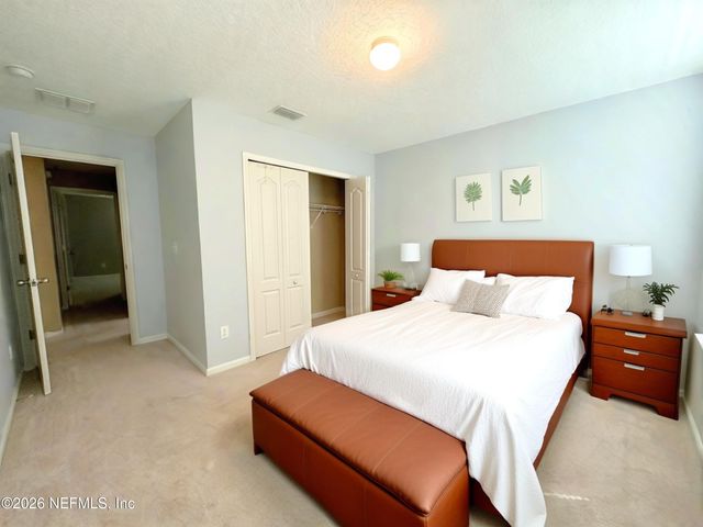 4578 SILVERTHORN Drive, Jacksonville, FL 32258