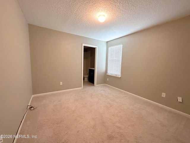 4578 SILVERTHORN Drive, Jacksonville, FL 32258