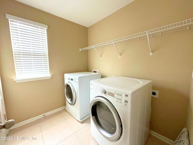 4578 SILVERTHORN Drive, Jacksonville, FL 32258