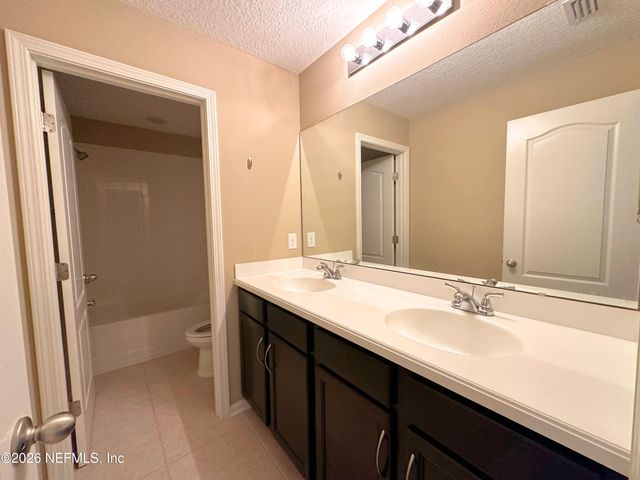 4578 SILVERTHORN Drive, Jacksonville, FL 32258