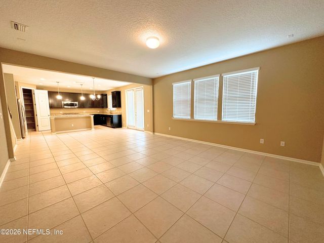 4578 SILVERTHORN Drive, Jacksonville, FL 32258