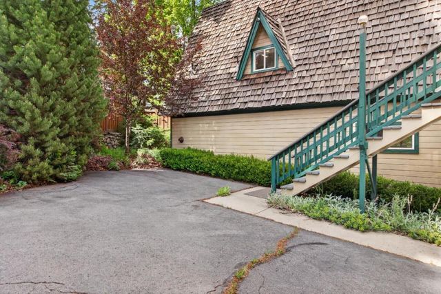 454 Peninsula Drive A - B, Westwood, CA 96137