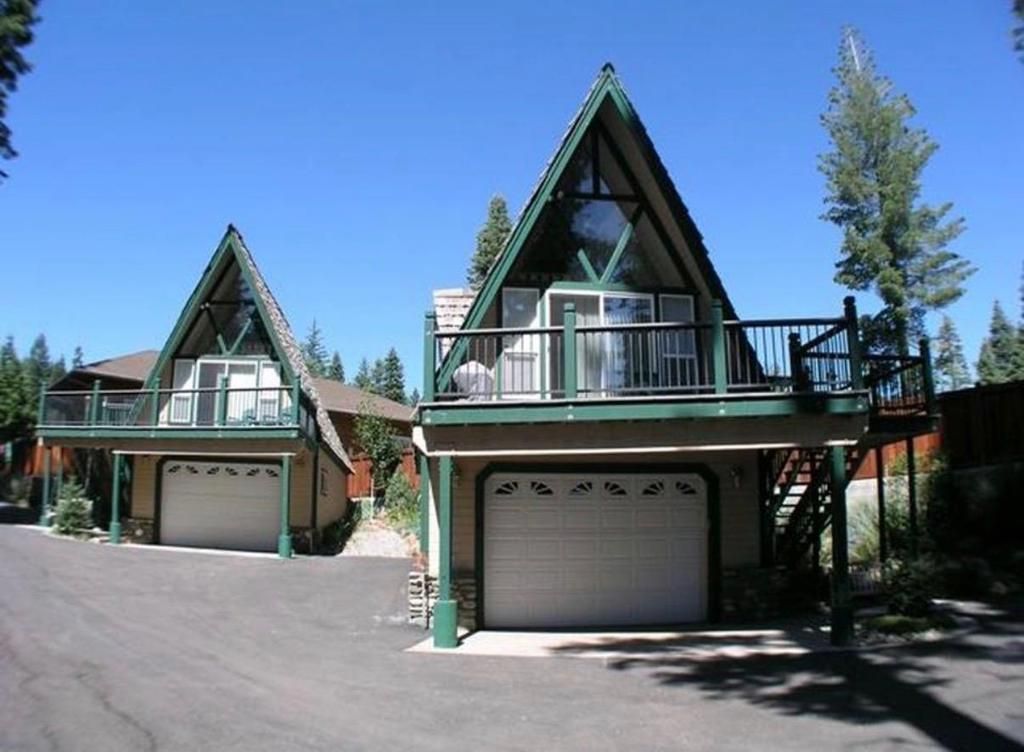 Image 10 of property listing at 454 Peninsula Drive A - B, Westwood, CA 96137