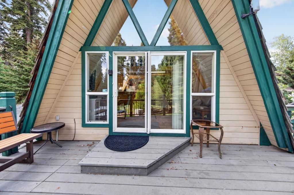 Image 20 of property listing at 454 Peninsula Drive A - B, Westwood, CA 96137