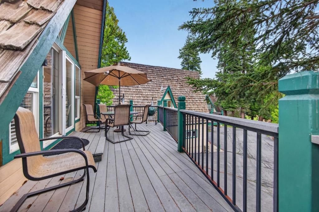 Image 23 of property listing at 454 Peninsula Drive A - B, Westwood, CA 96137