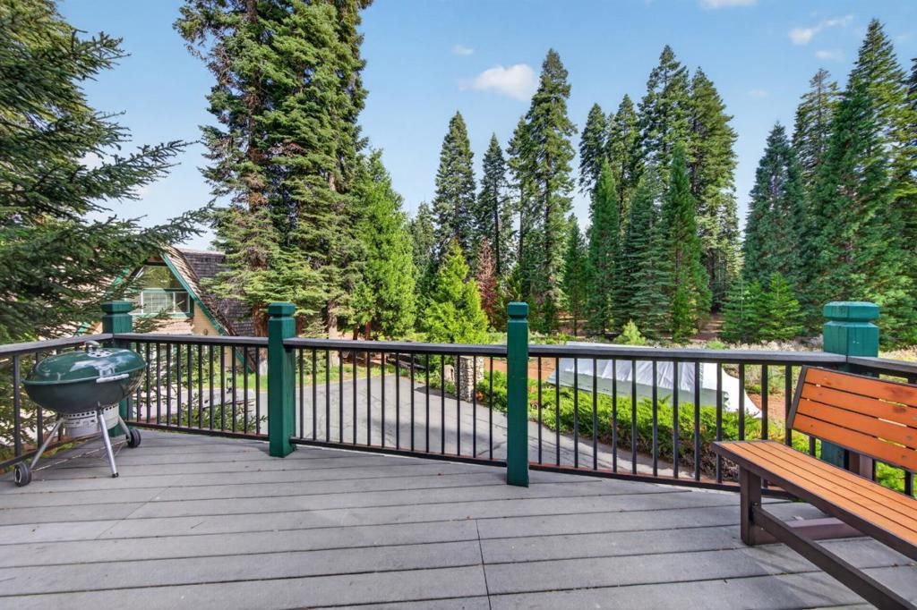 Image 29 of property listing at 454 Peninsula Drive A - B, Westwood, CA 96137