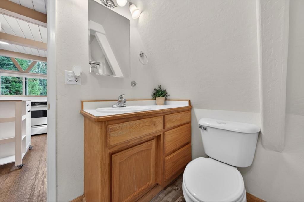 Image 63 of property listing at 454 Peninsula Drive A - B, Westwood, CA 96137