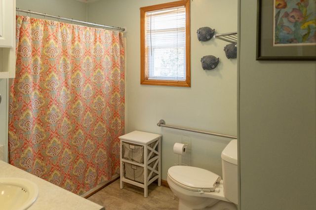 1402 Jungle Road, Edisto Island, SC 29438