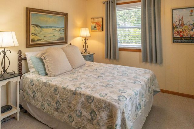 1402 Jungle Road, Edisto Island, SC 29438