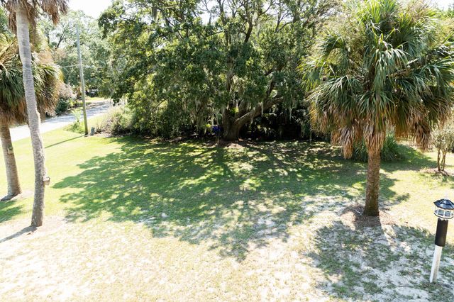 1402 Jungle Road, Edisto Island, SC 29438