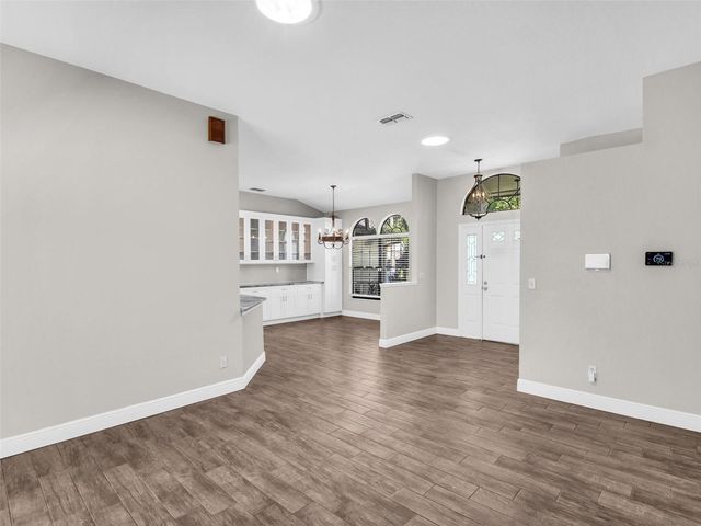 447 WHISPERING LAKES BOULEVARD, Tarpon Springs, FL 34688