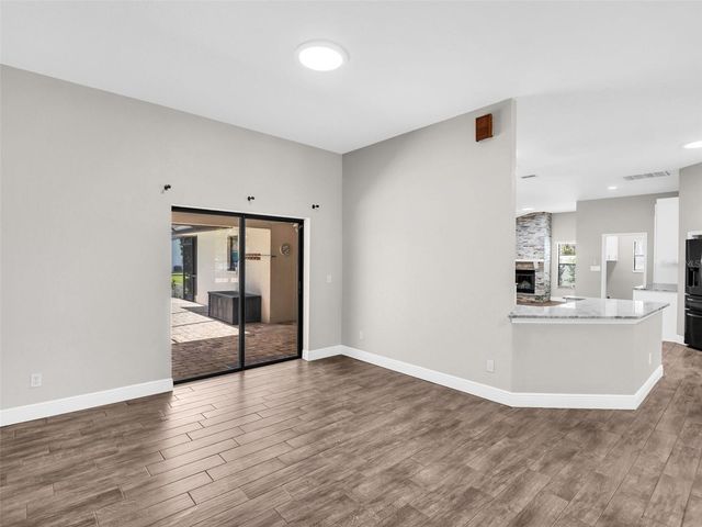 447 WHISPERING LAKES BOULEVARD, Tarpon Springs, FL 34688