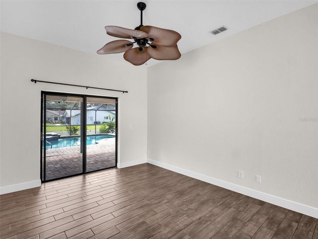 447 WHISPERING LAKES BOULEVARD, Tarpon Springs, FL 34688