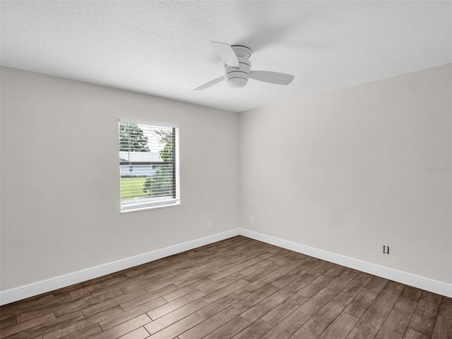 447 WHISPERING LAKES BOULEVARD, Tarpon Springs, FL 34688