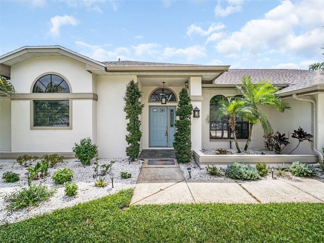 447 WHISPERING LAKES BOULEVARD, Tarpon Springs, FL 34688