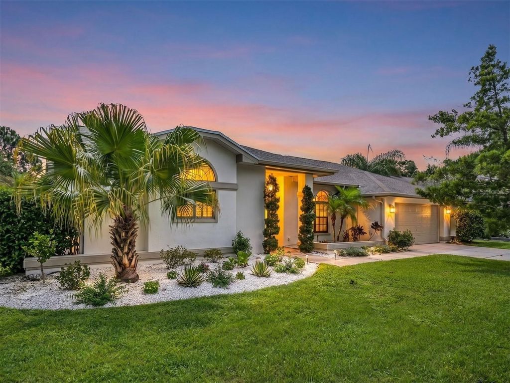 447 WHISPERING LAKES BOULEVARD, Tarpon Springs, FL 34688