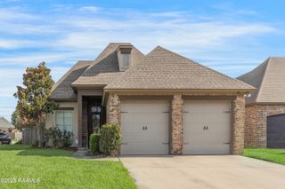 501 Birchview Drive, Broussard, LA 70518