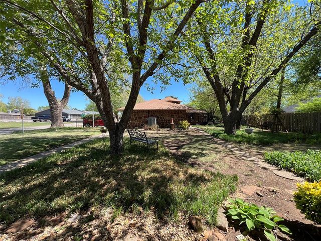 4316 Country Club Terrace, Norman, OK 73072