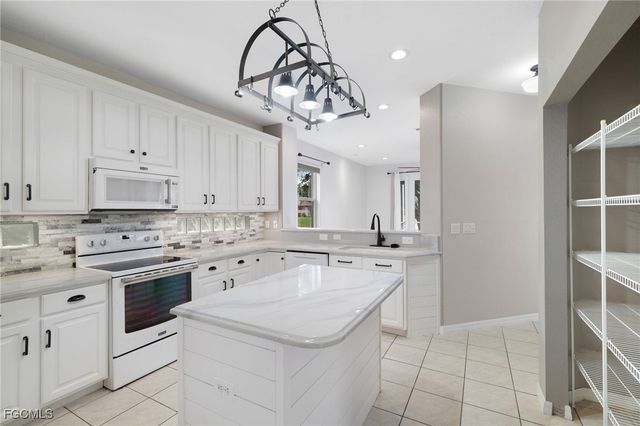 9384 Scarlette Oak AVE, Fort Myers, FL 33967