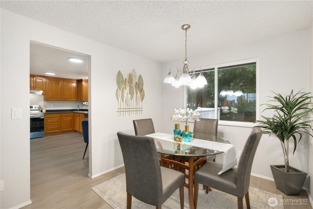 1302 N Woodlawn Street, Tacoma, WA 98406