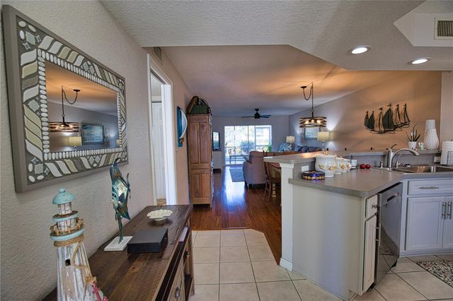 5725 GREENWOOD AVENUE 3103, North Port, FL 34287