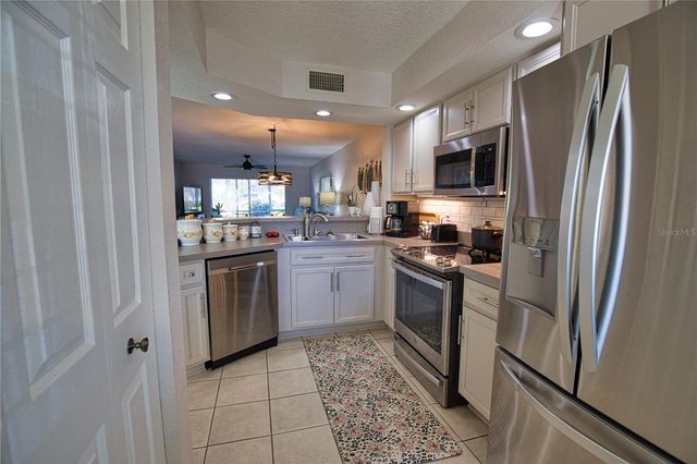 5725 GREENWOOD AVENUE 3103, North Port, FL 34287