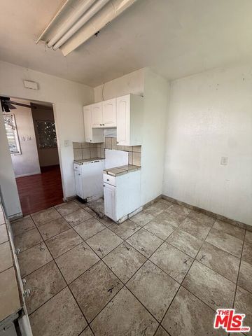 14711 Grevillea Avenue, Lawndale, CA 90260