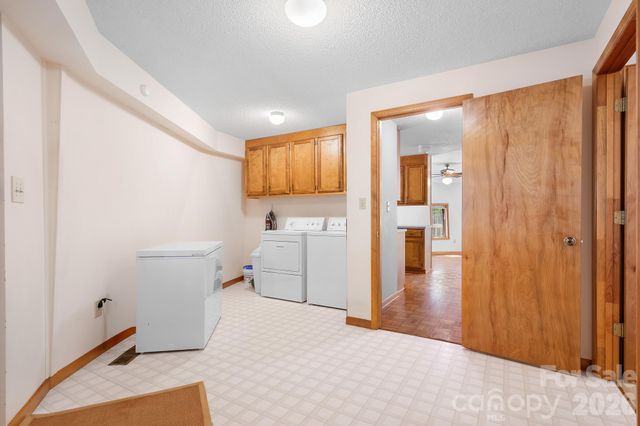 6351 Wildwood Trail, Denver, NC 28037