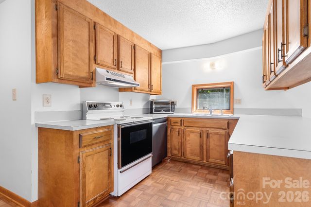 6351 Wildwood Trail, Denver, NC 28037