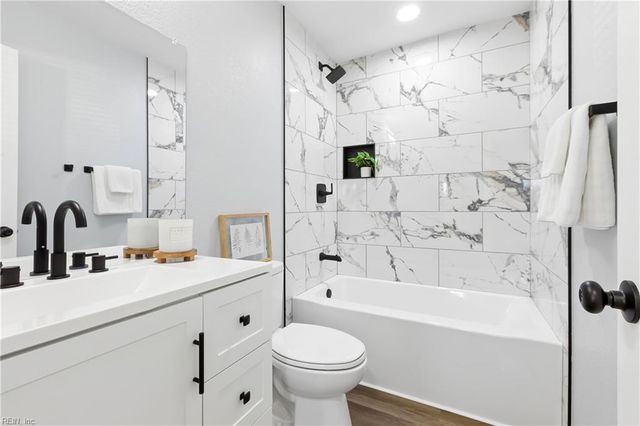 409 Hicks AVE, Norfolk, VA 23502