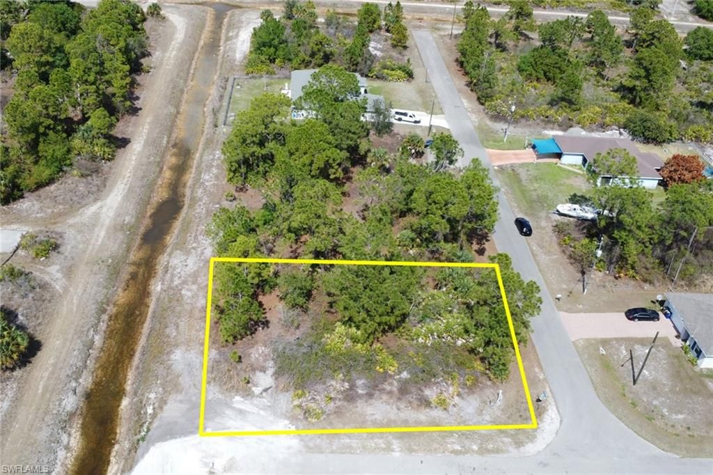 4601 Laura AVE N, LEHIGH ACRES, FL 33971 — photo 5