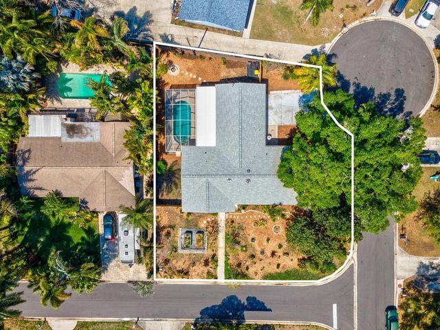 2086 LAKEWOOD DRIVE, Clearwater, FL 33763