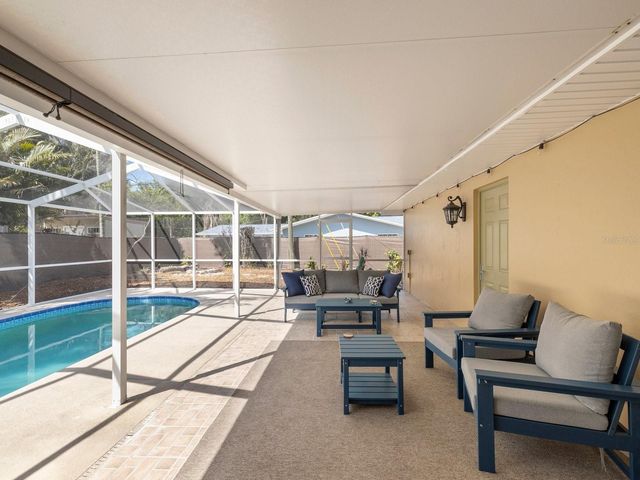 2086 LAKEWOOD DRIVE, Clearwater, FL 33763