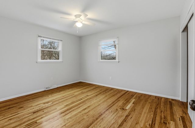 2305 WALTHER CT, Columbia, MO 65203