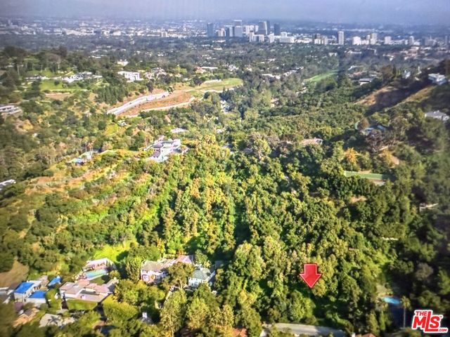 10676 Somma Way, Los Angeles, CA 90077
