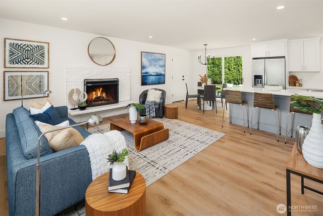 14434 83rd Place NE, Kirkland, WA 98034