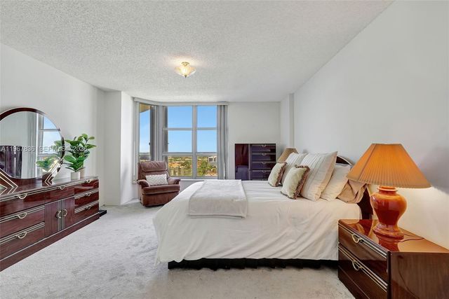 3530 Mystic Pointe Dr 2903, Aventura, FL 33180