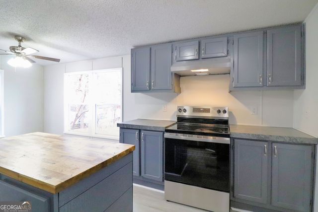 2200 Ridgeside Drive, Villa Rica, GA 30180