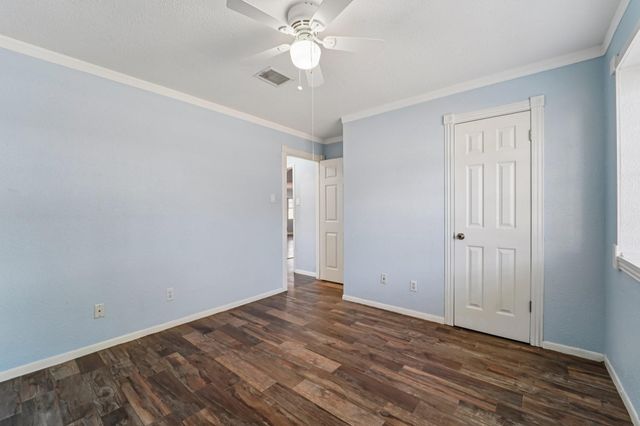 4111 Woodhampton Drive, Pasadena, TX 77505